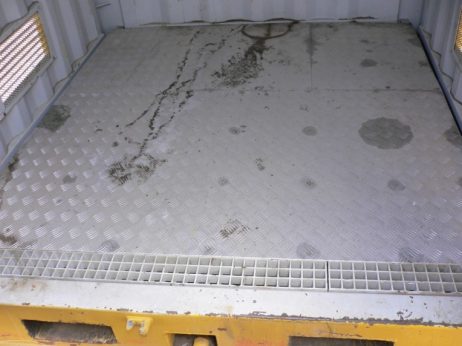 Size 10 Foot – Dangerous Goods Unit