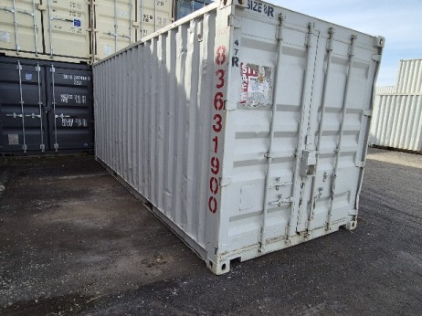 ** SOLD 24/09/25 ** SIZE 8R – 20′ Container with Racks – #47R