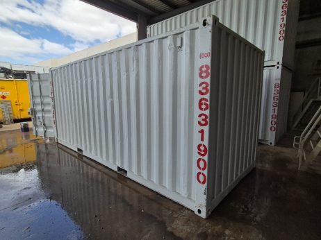 #217 –  20′ Container with lock box