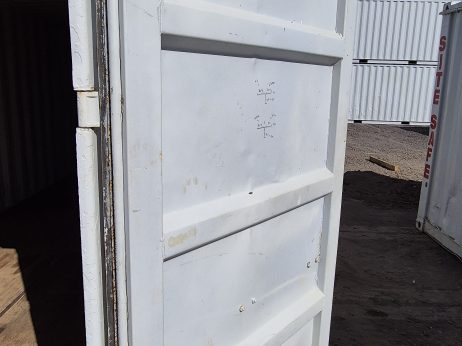 #268 – 20′ Container with racking arms