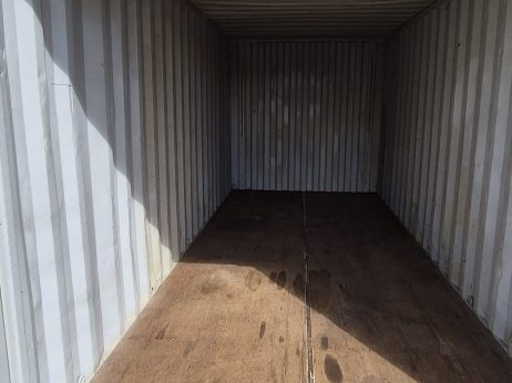 #268 – 20′ Container with racking arms